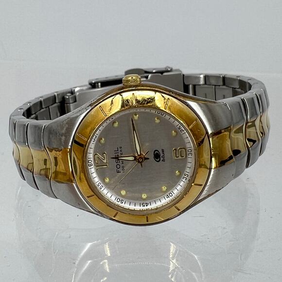 FOSSIL Blue AM3397 Two Tone Quartz Watch Works! New Battery - Picture 1 of 7